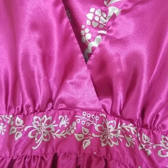 Forever 21 | Fuchsia V-Neck Floral Printed Dress - Picture 7 of 11